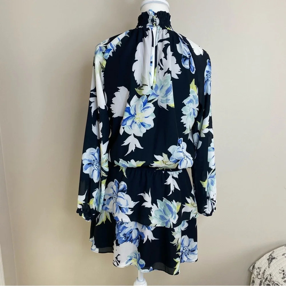 Yumi Kim Class Act Floral Mock Neck Keyhole Back Tiered Long Sleeve Dress Small - Picture 10 of 16